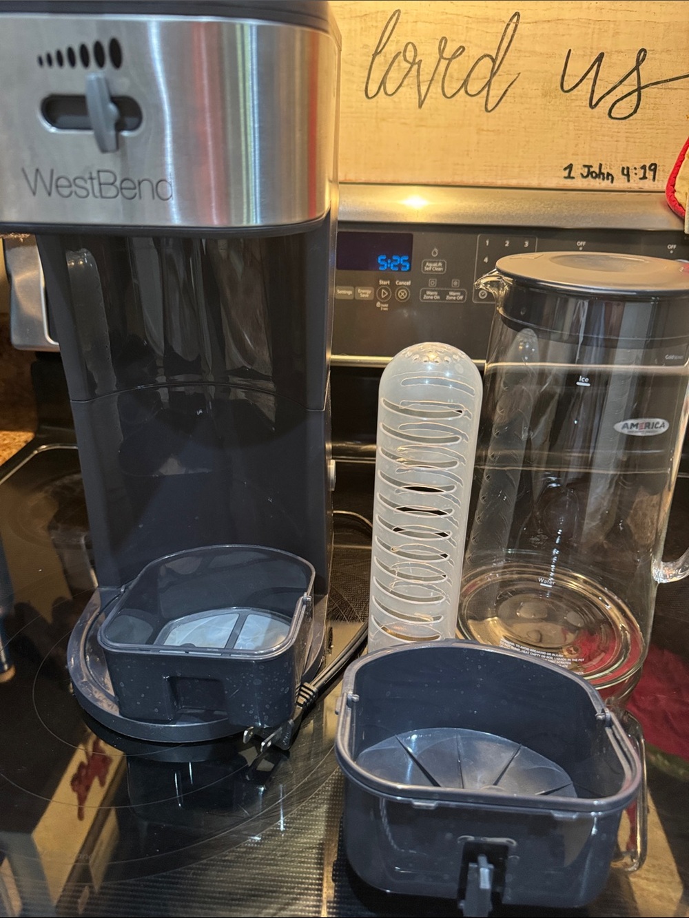 West Bend tea maker